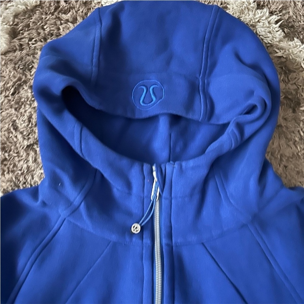 Lululemon hoodie
